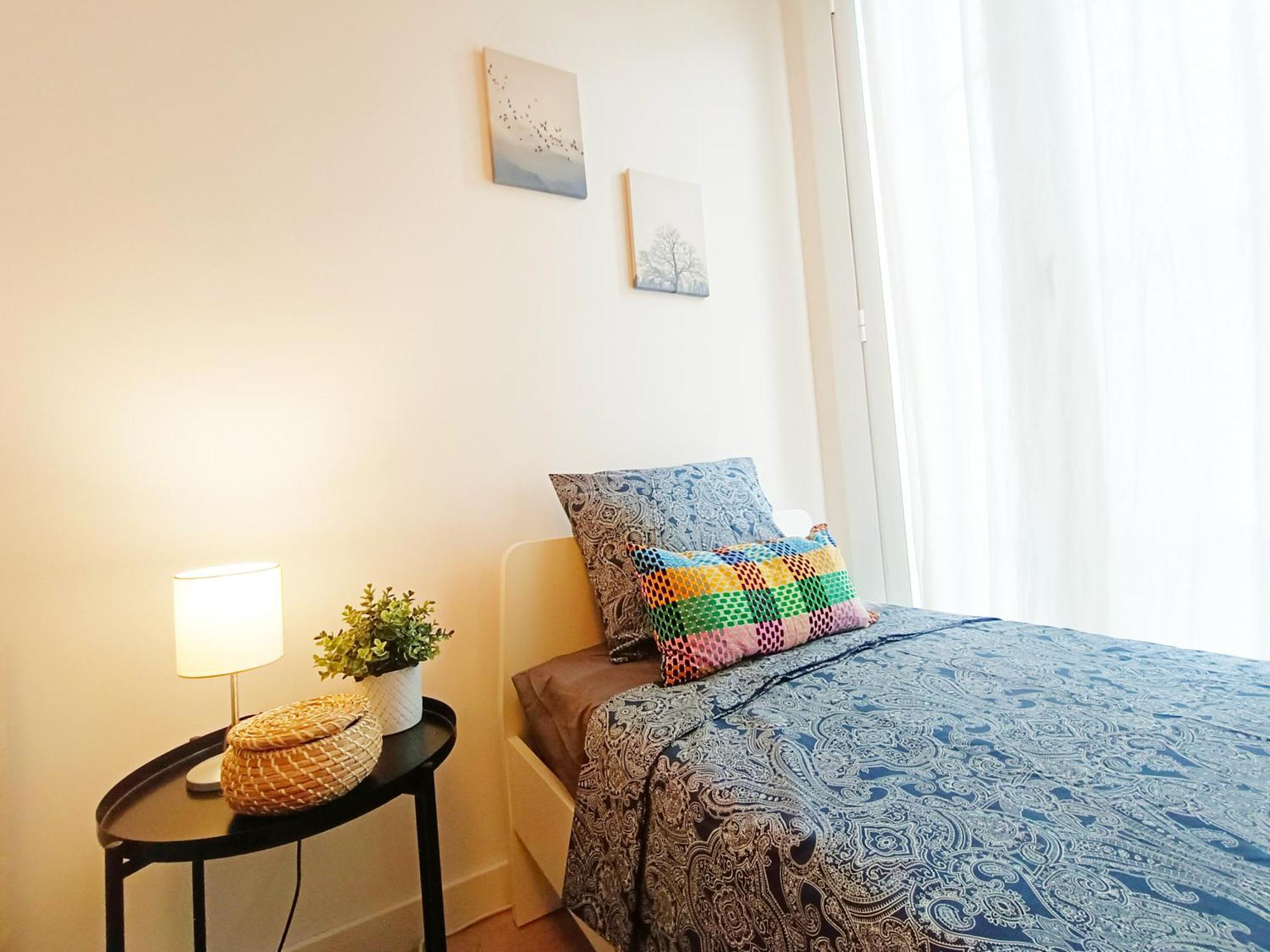 Private Rooms By Plaza Universidad บาร์เซโลนา ภายนอก รูปภาพ